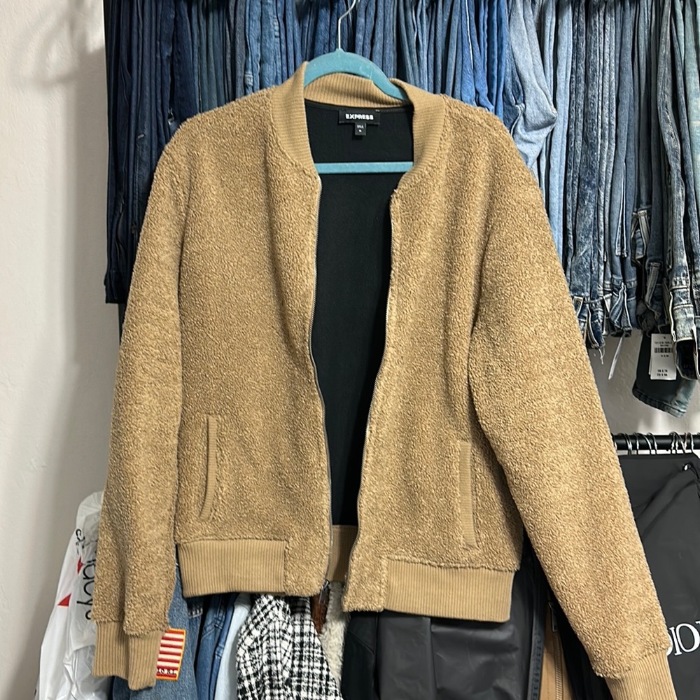 Teddy bomber